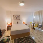 Xenius Hotel